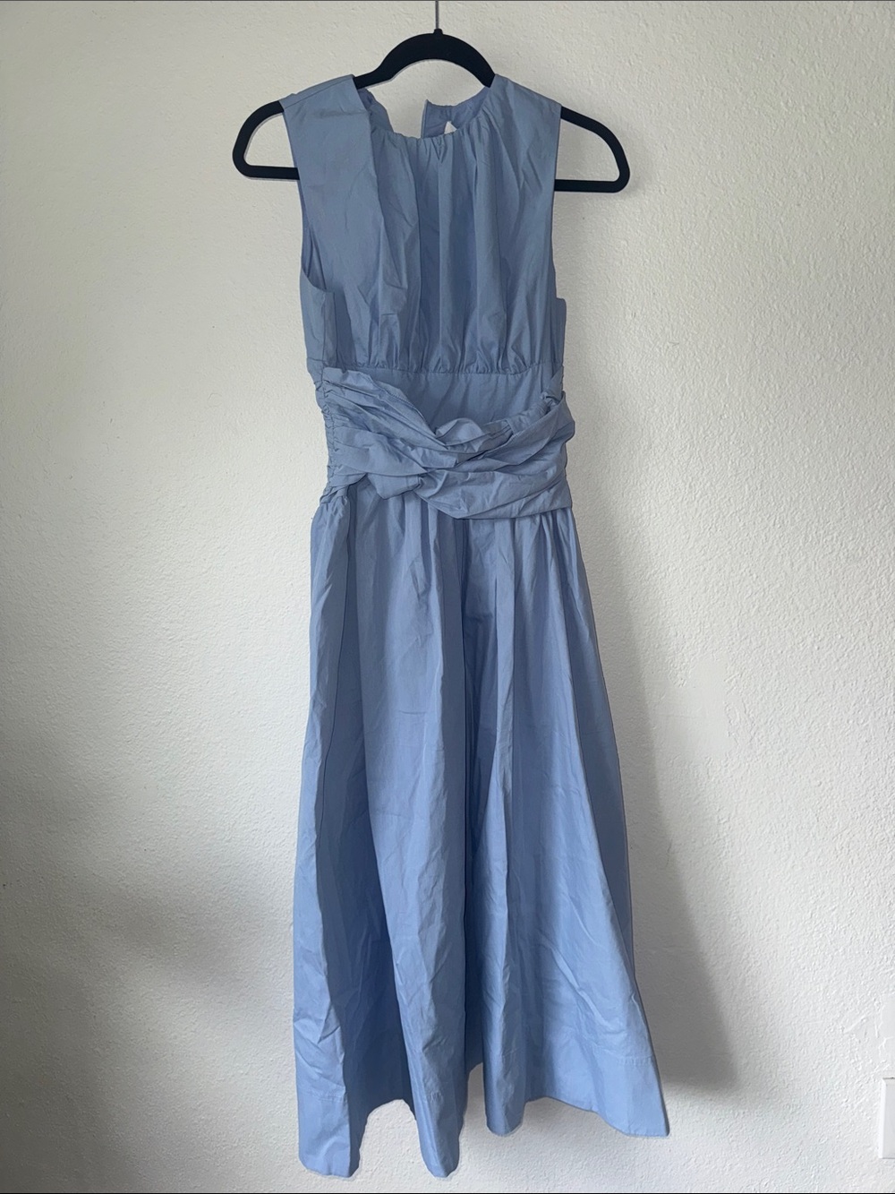Commense Light Blue Sleeveless Twisted-Waist Maxi Dress